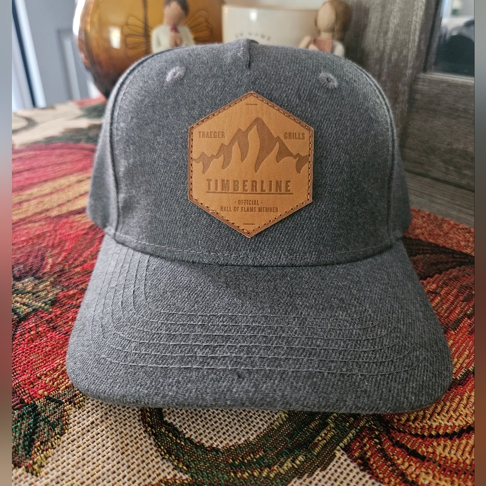Traeger Grill Trucker Snapback leather patch Snapback hat OS new 🐕